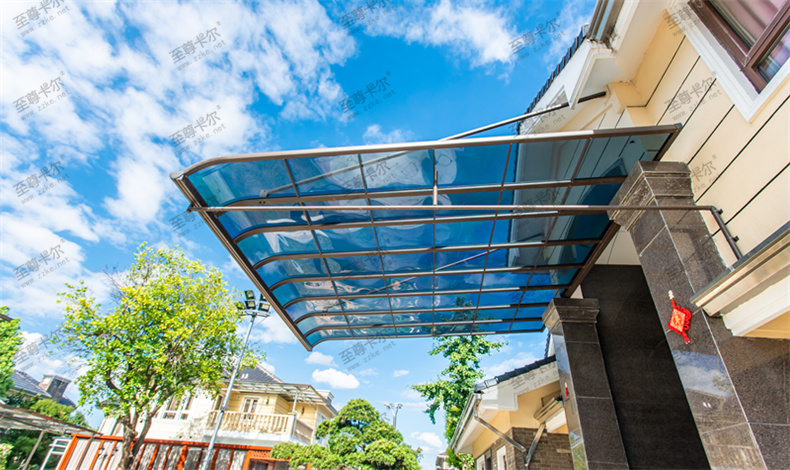 耐力板做的雨棚耐用嗎？耐力板雨棚使用壽命有多長？