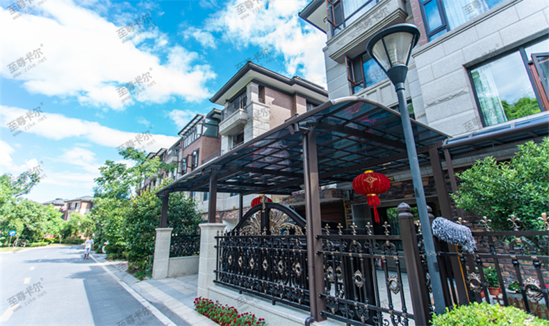 上海定做雨棚哪家好？如何選擇雨棚廠家？