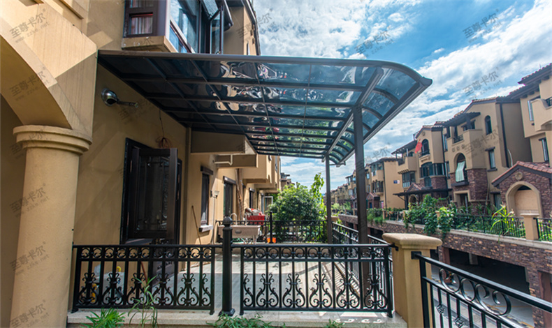 別墅高檔鋁合金雨棚好看又實用，鋁合金雨棚這三大要點你知道嗎？