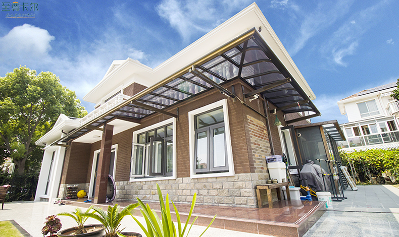 東莞pc耐力板遮陽棚？雨棚價格多少錢一平？